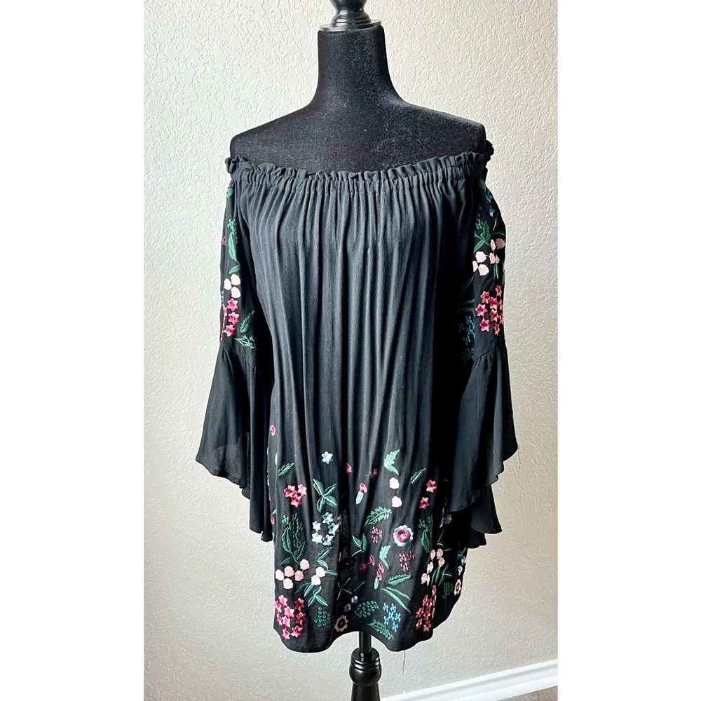 Embroidered, off-the-shoulder dress